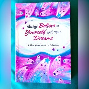 BLUE MOUNTAIN BOOK—MIND AND BODY—TRAVEL BOOK—EVERY PAGE IS INSPIRING—BRAND NEW